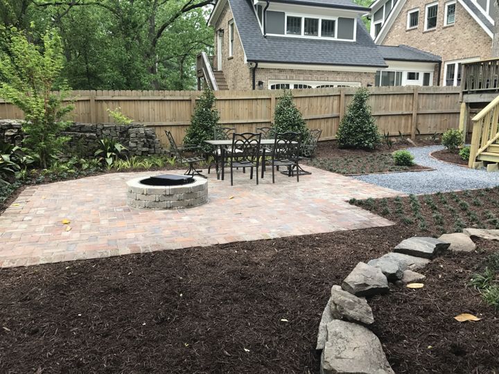 Firepits & Outdoor Fireplaces project photo 4